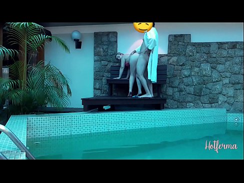 ❤️ Boss jistieden maid għall-pool, iżda ma setgħetx tirreżisti sħun ❤❌ Vidjow porn f'mt.liporno.ru