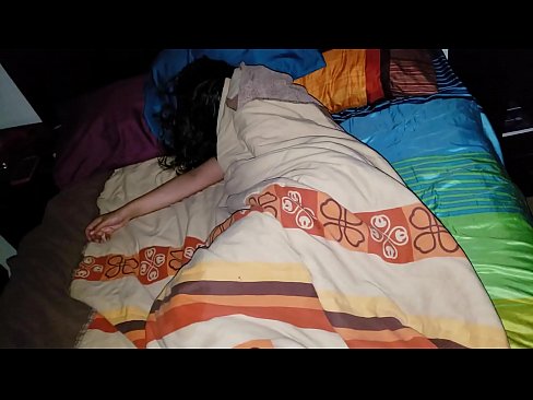 ❤️ Stepson jgħajjar lill-mara żagħżugħa tiegħu waqt li torqod. ❤❌ Vidjow porn f'mt.liporno.ru